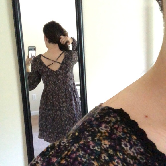 Floral dress - Picture 3 of 3